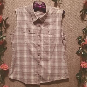 Sleeveless brown & White flannel top